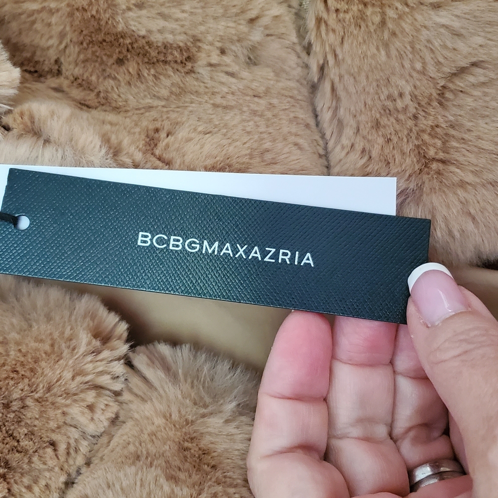BCBGMaxAzria Tan Teddy Jacket Plush Faux Fur - Picture 3 of 9